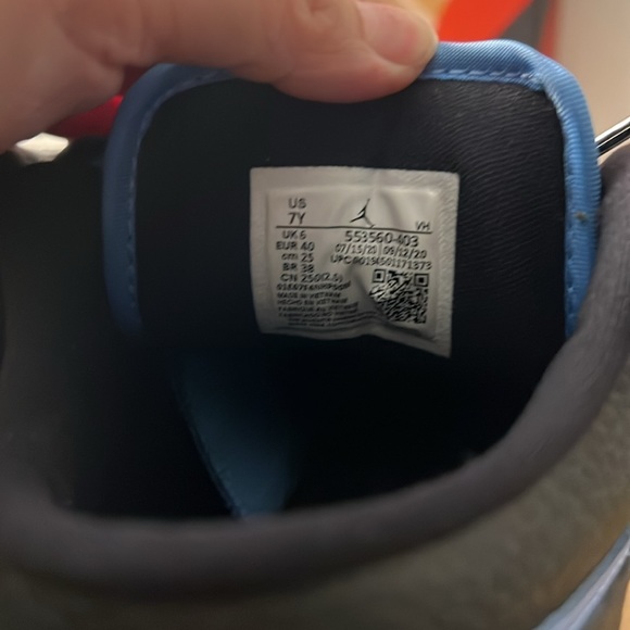 SALE! Blue and black Jordan low 1 - Picture 4 of 8